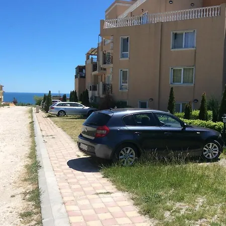 Sun -byala Sp Apartman *